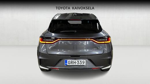 Lexus LBX vaihtoauto