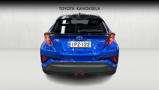 Toyota C-HR vaihtoauto