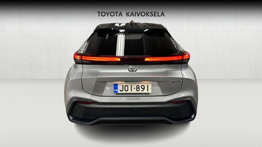 Toyota C-HR vaihtoauto