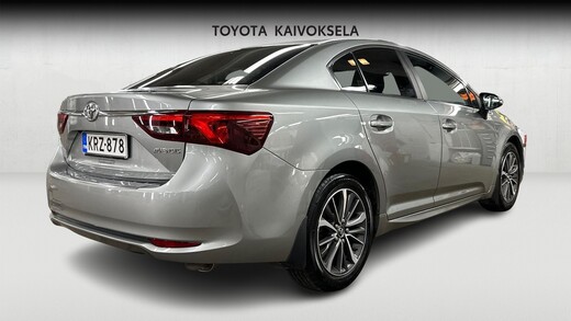 Toyota Avensis vaihtoauto