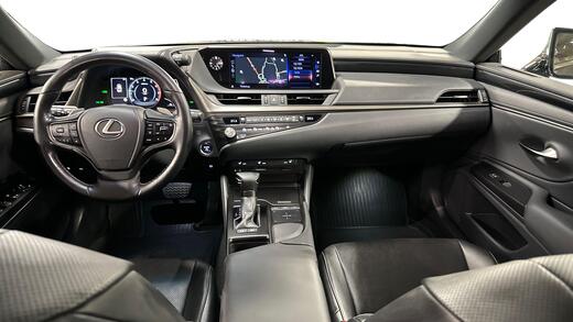 Lexus ES vaihtoauto
