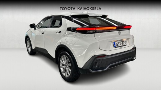 Toyota C-HR vaihtoauto