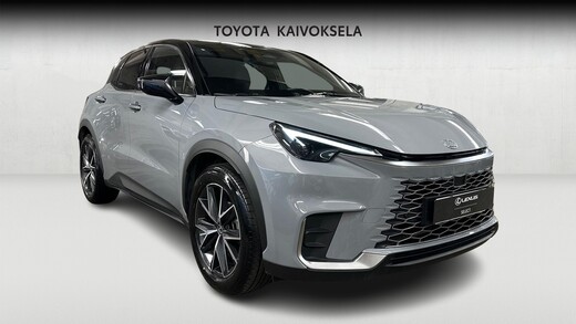 Lexus LBX vaihtoauto