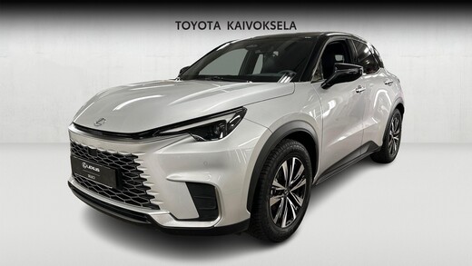 Lexus LBX vaihtoauto
