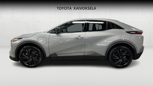 Toyota C-HR+ vaihtoauto
