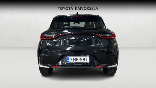 Lexus LBX vaihtoauto