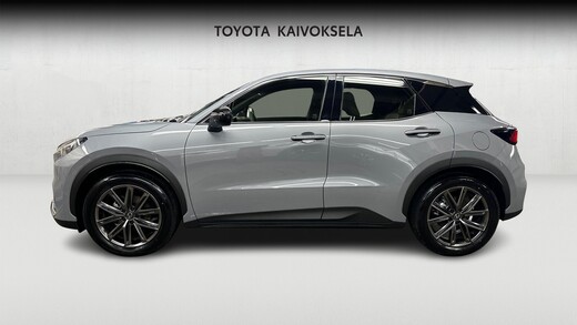 Lexus LBX vaihtoauto