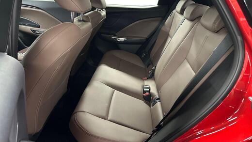 Lexus LBX vaihtoauto