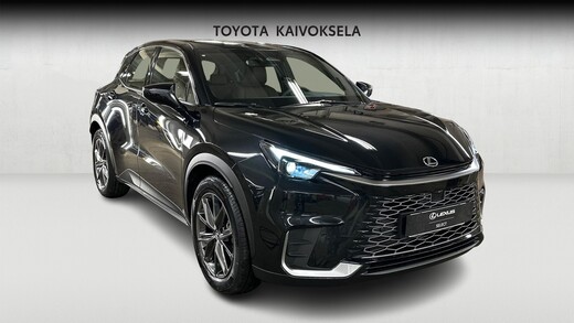 Lexus LBX vaihtoauto