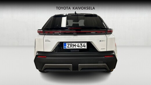 Toyota C-HR+ vaihtoauto