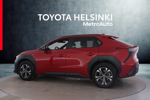 Toyota bZ4X vaihtoauto