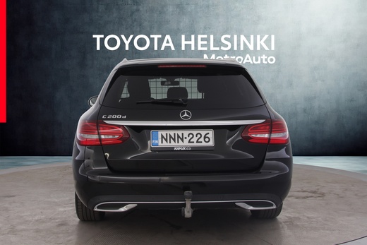 Mercedes-Benz C vaihtoauto