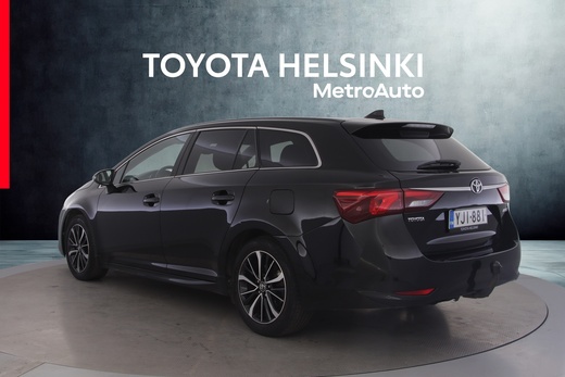 Toyota Avensis vaihtoauto
