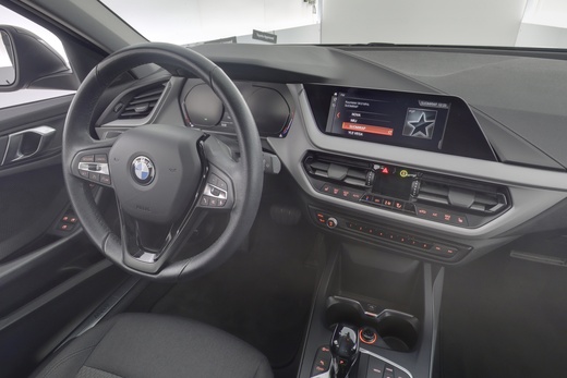 BMW 118 vaihtoauto