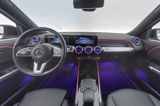 Mercedes-Benz EQB vaihtoauto