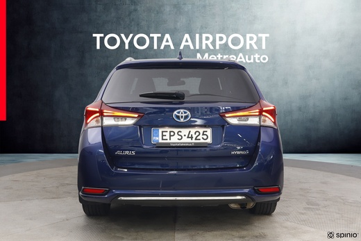 Toyota Auris vaihtoauto