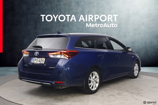Toyota Auris vaihtoauto