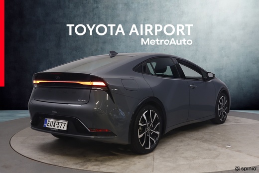 Toyota Prius Plug-in vaihtoauto