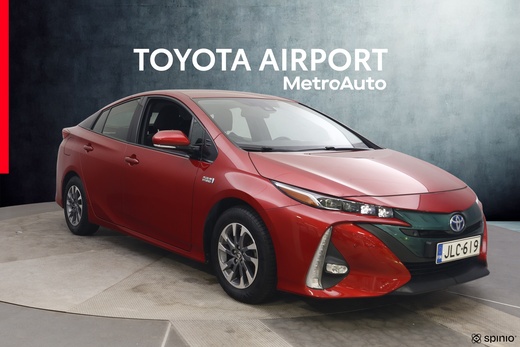Toyota Prius Plug-in vaihtoauto