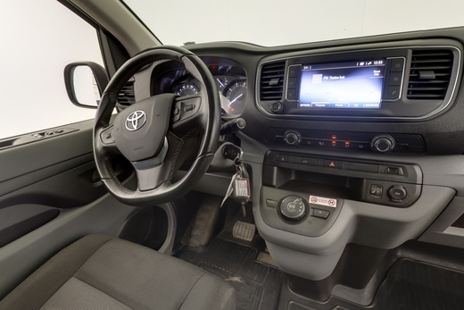 Toyota Proace vaihtoauto