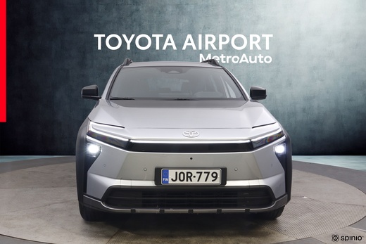 Toyota bZ4X Touring vaihtoauto