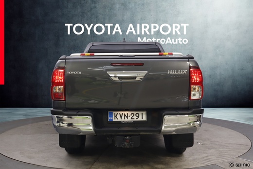 Toyota Hilux vaihtoauto