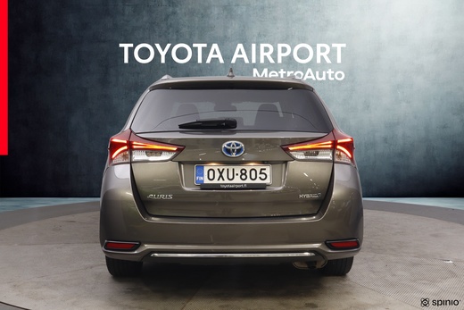 Toyota Auris vaihtoauto