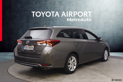 Toyota Auris vaihtoauto