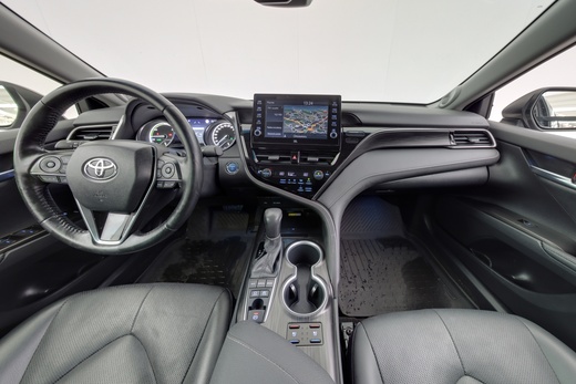 Toyota Camry vaihtoauto