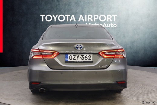 Toyota Camry vaihtoauto