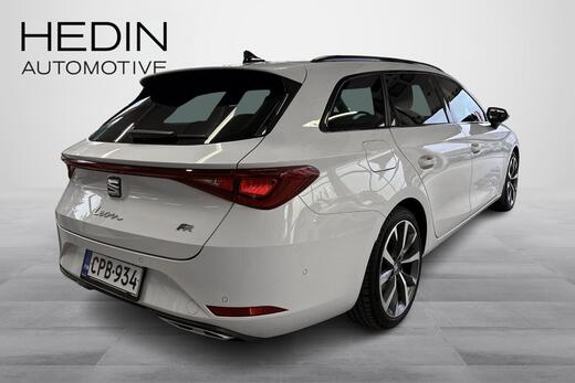 SEAT Leon Sportstourer vaihtoauto