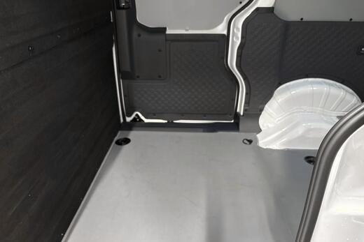 Kia PV5 Cargo vaihtoauto