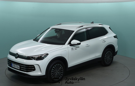 Volkswagen Tiguan vaihtoauto