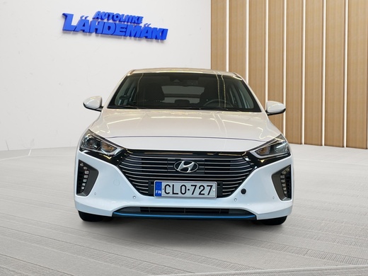 Hyundai IONIQ hybrid vaihtoauto
