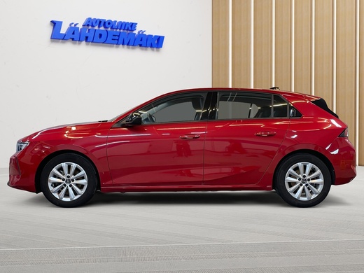 Opel Astra vaihtoauto