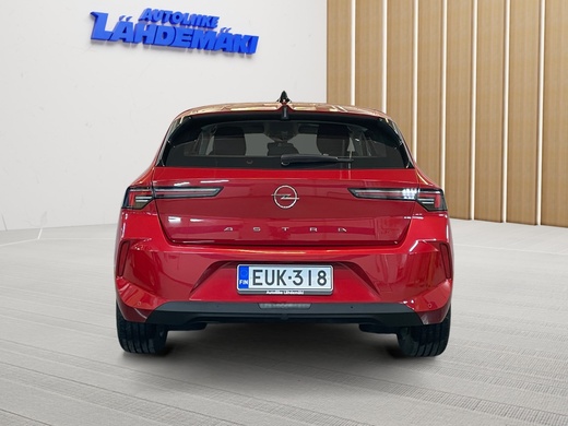 Opel Astra vaihtoauto