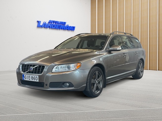 Volvo V70 vaihtoauto
