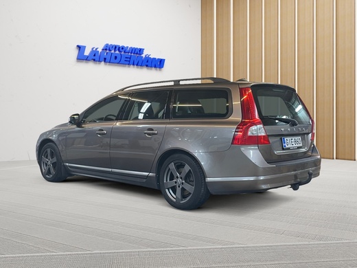 Volvo V70 vaihtoauto