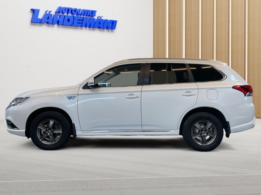 Mitsubishi Outlander PHEV vaihtoauto