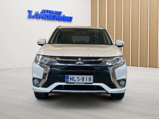 Mitsubishi Outlander PHEV vaihtoauto