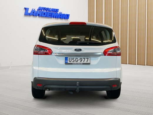 Ford S-MAX vaihtoauto