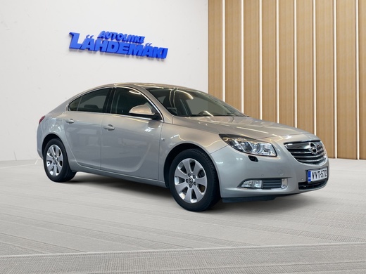 Opel Insignia vaihtoauto