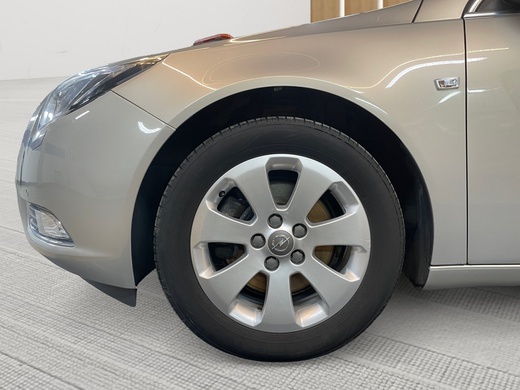 Opel Insignia vaihtoauto