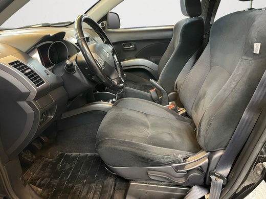 Mitsubishi Outlander vaihtoauto