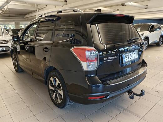 Subaru Forester vaihtoauto