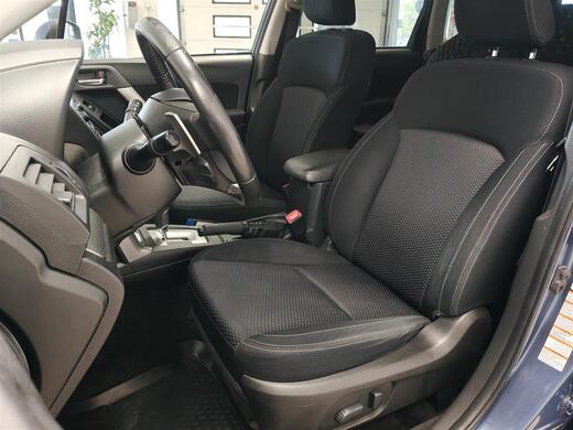 Subaru Forester vaihtoauto