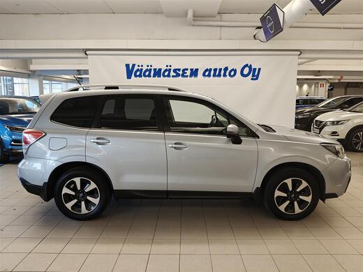 Subaru Forester vaihtoauto