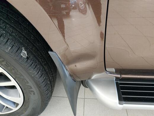 Nissan Navara vaihtoauto