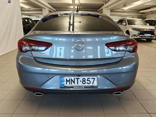 Opel Insignia vaihtoauto