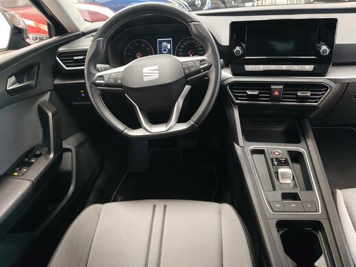 SEAT Leon Sportstourer vaihtoauto